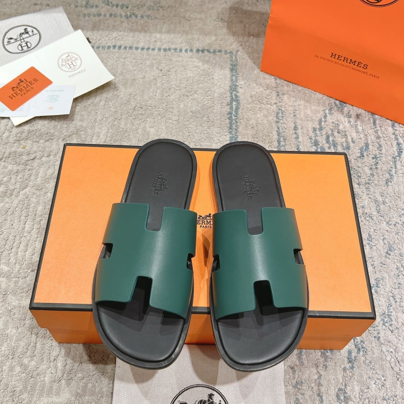H**mes slippers